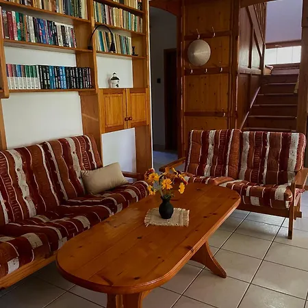 Andiko Vendeghaz 別荘 *